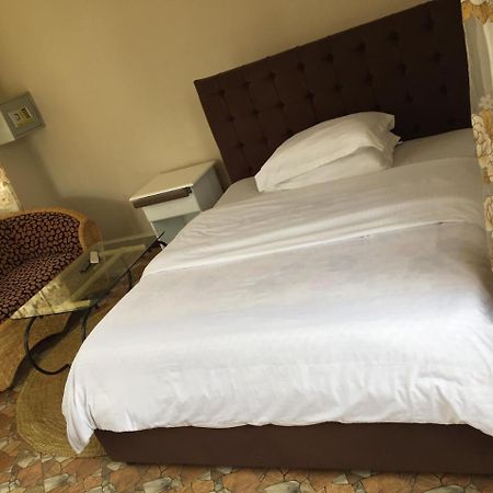 Asmorein Hotel Babati 外观 照片